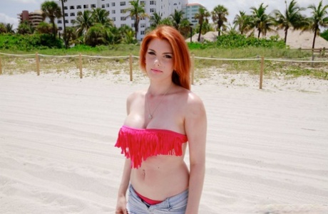 Lilith Lust modelo hermosa imagen